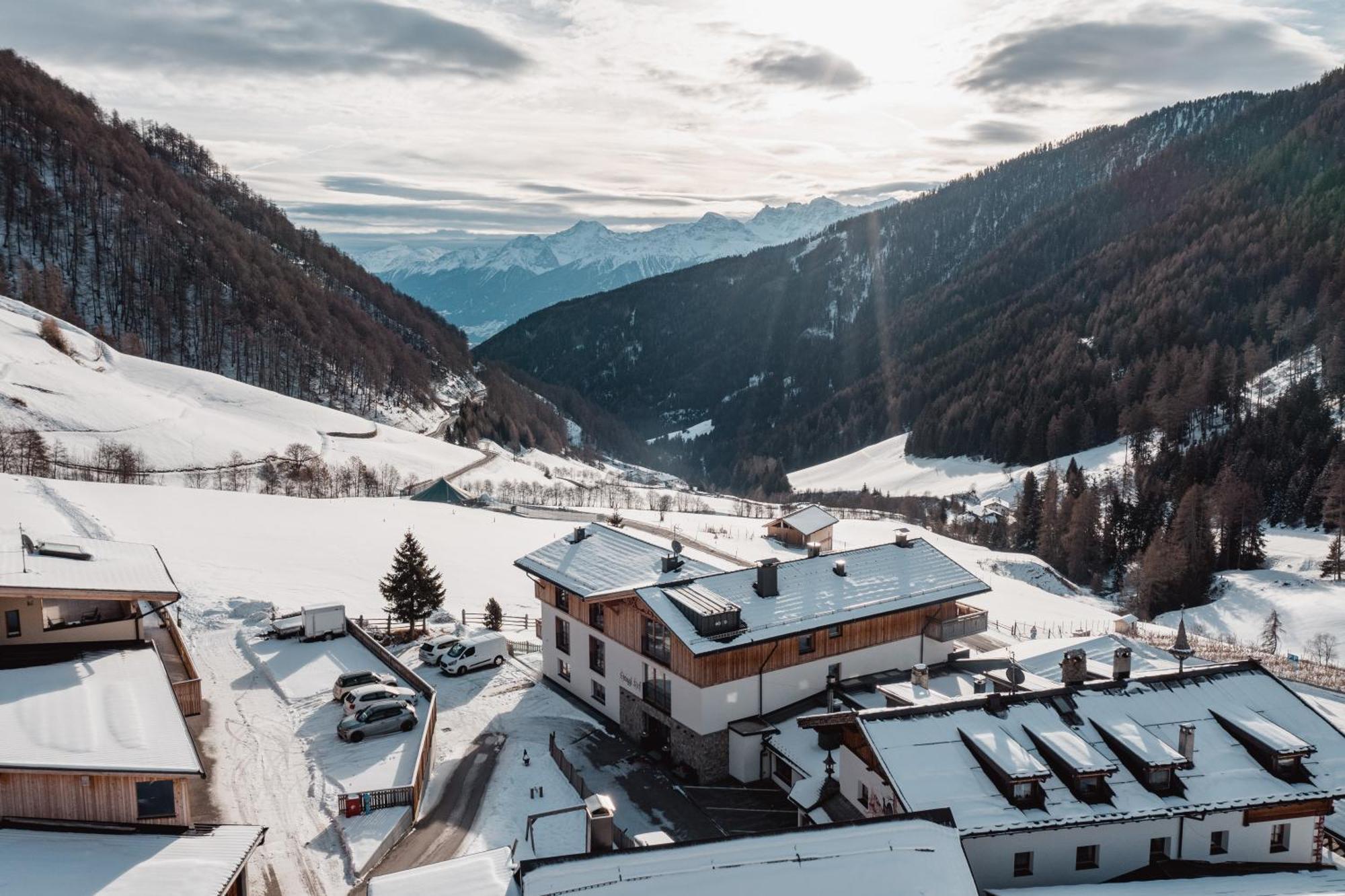 Anigglhof Hotel Malles Venosta Kültér fotó