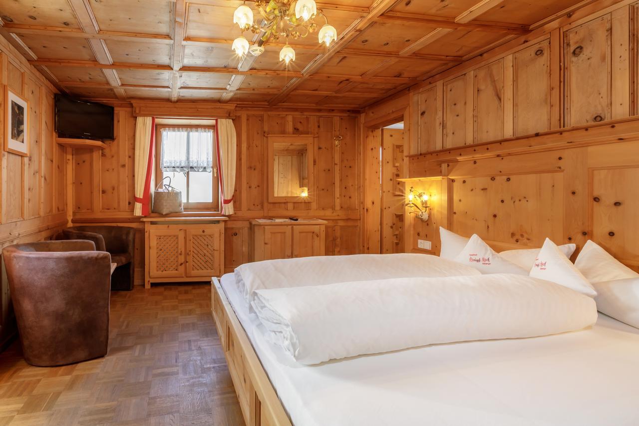 Anigglhof Hotel Malles Venosta Kültér fotó